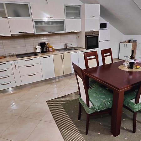 Apartmani Antonia Nakic -Stobrec Split Ngoại thất bức ảnh