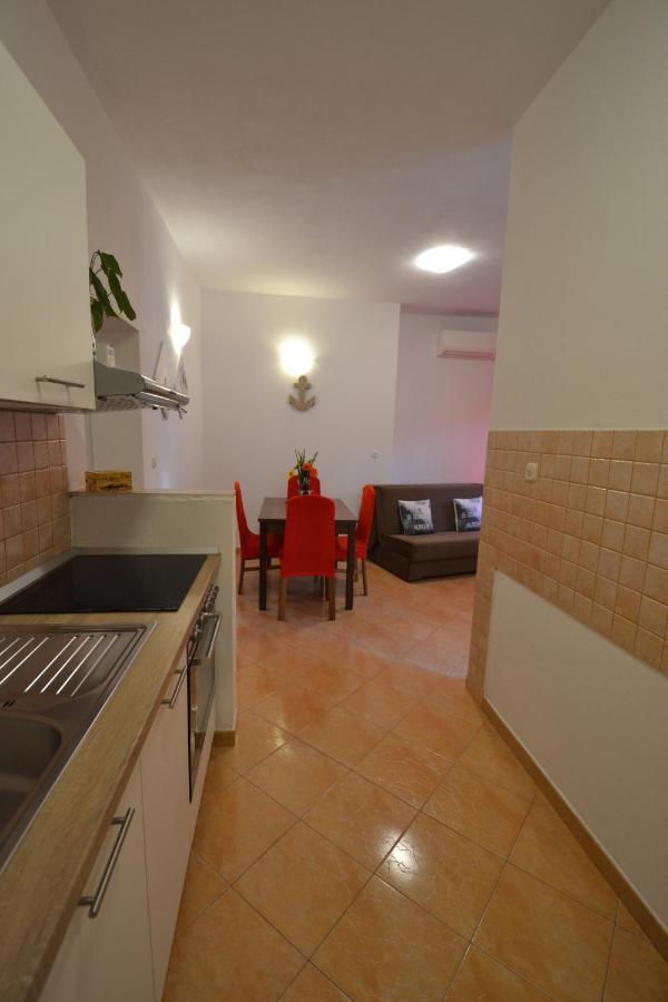 Apartmani Antonia Nakic -Stobrec Split Ngoại thất bức ảnh